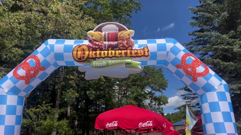 What we ate with 50$ at Okterbest Six Flags Great Escape