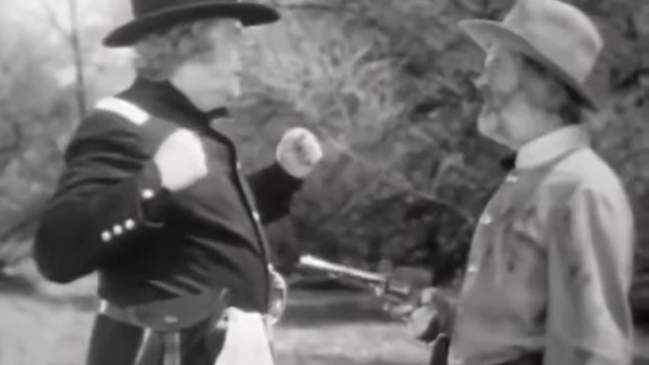 How To Disgrace A Military Officer - Rebel Style! (Roy Rogers, Gabby Hayes)