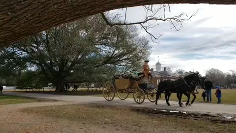 Colonial Williamsburg Drive By