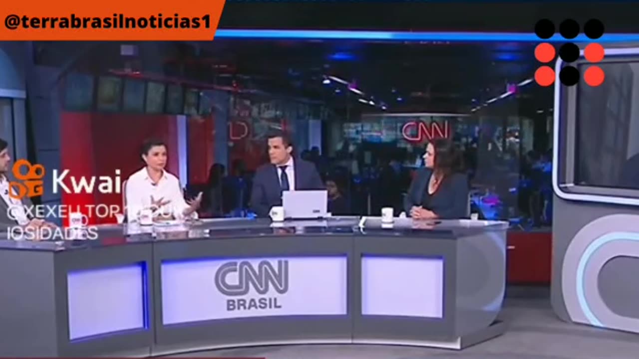 Janaina Paschoal fica perplexa com o nível de ódio da jornalista da CNN e perde a paciência