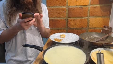 2023-02-08 (2) - On sort QUI ? ? - Twitch Meutemediatique