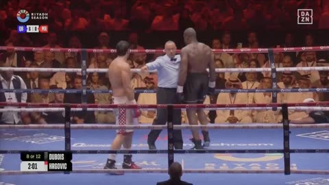 Daniel Dubois wins Hrgovic by RTD from his corner.....