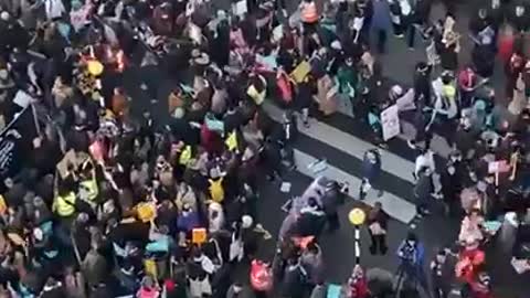 Half A Million Worker Strike In UK 🇬🇧