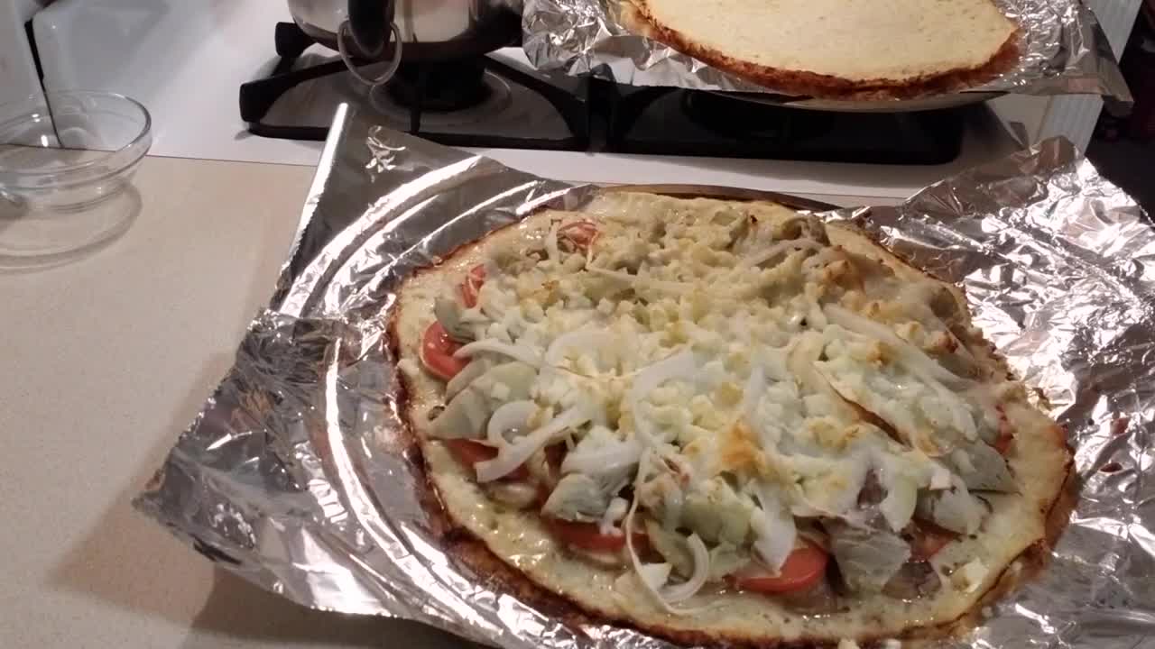 Copycat "The Greek" Pizza