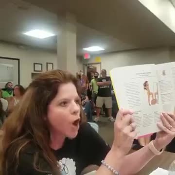 Hey Teacher Leave our kids Alone!