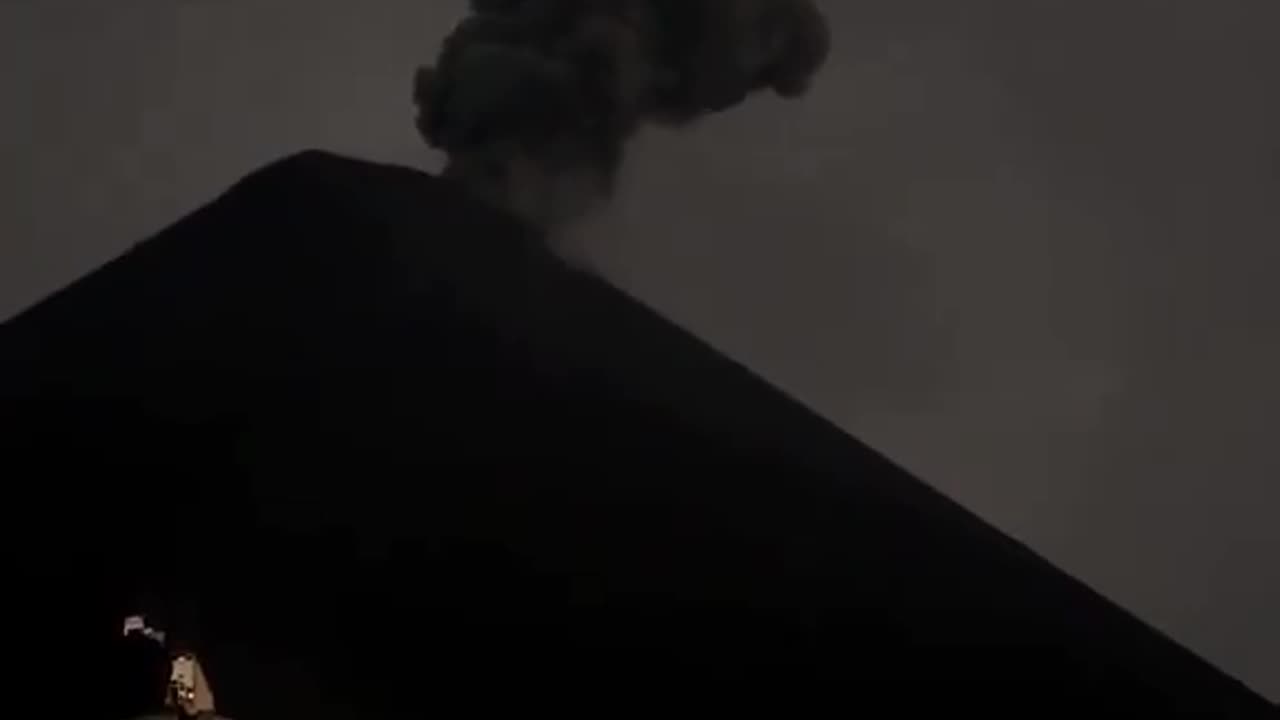 Lightning struck the top of the Fuego volcano in Guatemala