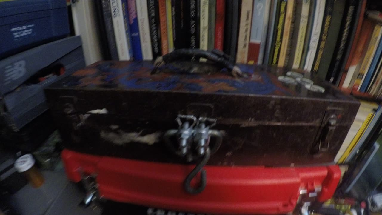 Elaborate latching mechanism for my old Grandpas Snapon tool box!