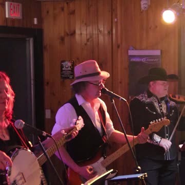 Against the Grain Band plays The Nitty Gritty Dirt Band's song Fishing in the Dark