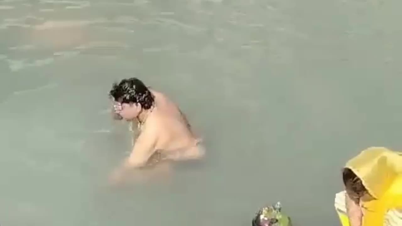इसने तो गङगा जी को भी नही छोडे