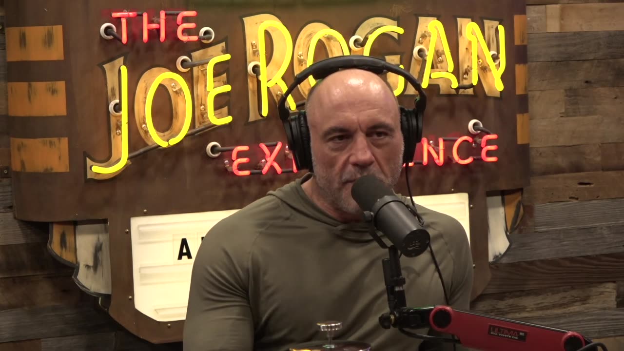 Joe Rogan Experience #2147 - Mike Baker