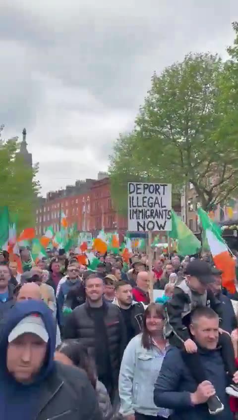 Irish Chants of "get them out" as the Irish hit the capital against mass immigration