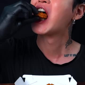 Classic Chicken Nuggets