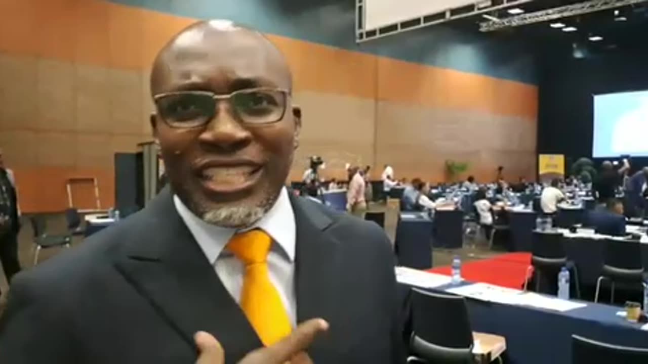 Durban mayor Mxolisi Kaunda speaks after surviving motion of no confidence