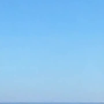 UFO spotted over Lake Huron (between Michigan and Ontario)