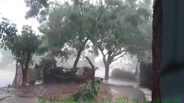 वाराणसी मूसलाधार हुई बारिश