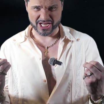 ¡Gestos con las manos italianas! Éste significa "Tengo que irme ahora".