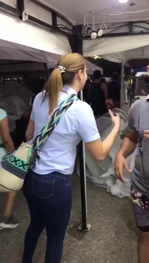 Artesanos de La Marina piden ser reubicados en un lugar fijo