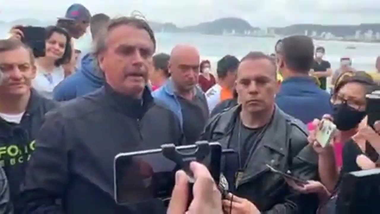 RELEMBRE! BOLSONARO NO FIM DE SEMANA COM FERIADÃO EM GUARUJÁ