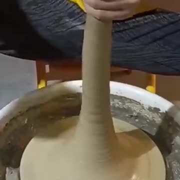 Comedy Capers: The Hilarious Shenanigans of Chinese Comedians"