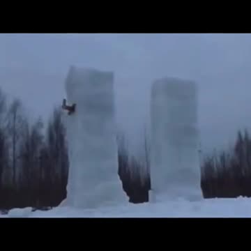 Any architects or physics experts out there?