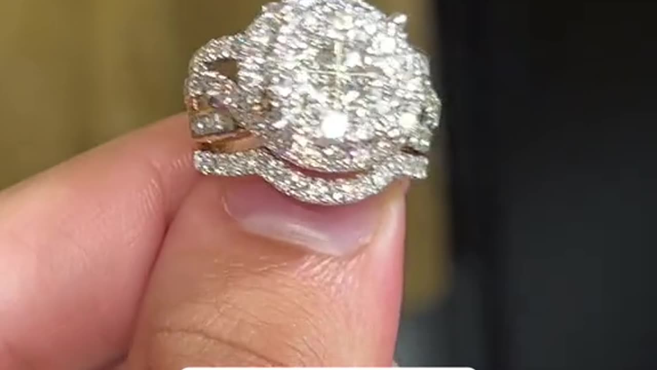 Natural Diamond & 14K Solid Gold Ladies Wedding Ring Set