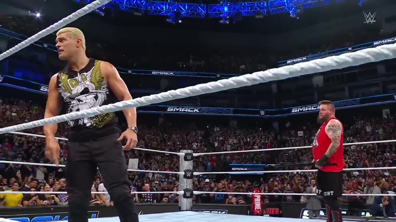 Cody Rhodes saves Kevin Owens after Bloodline onslaught_ SmackDown highlights