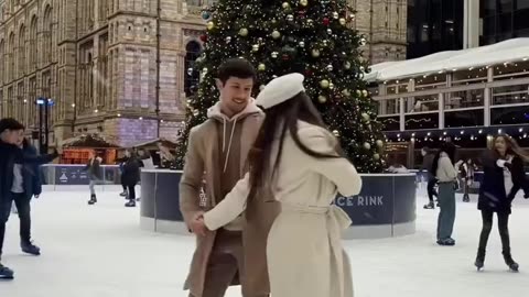 @london_travelers tiktok is having the best time in London with their lover!💗