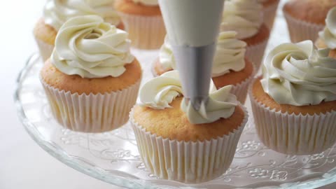 Bake cake Vanilla Cupcakes