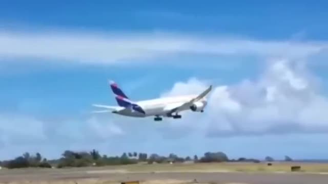 The 10 most interesting UFO videos of 2022!