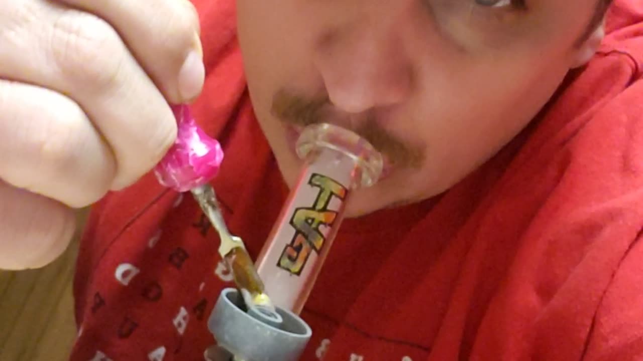 Customgrow420 first dab on Rumble