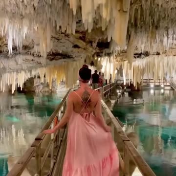 Amazing cave made of coral formations in Bermuda #naturalbeauty