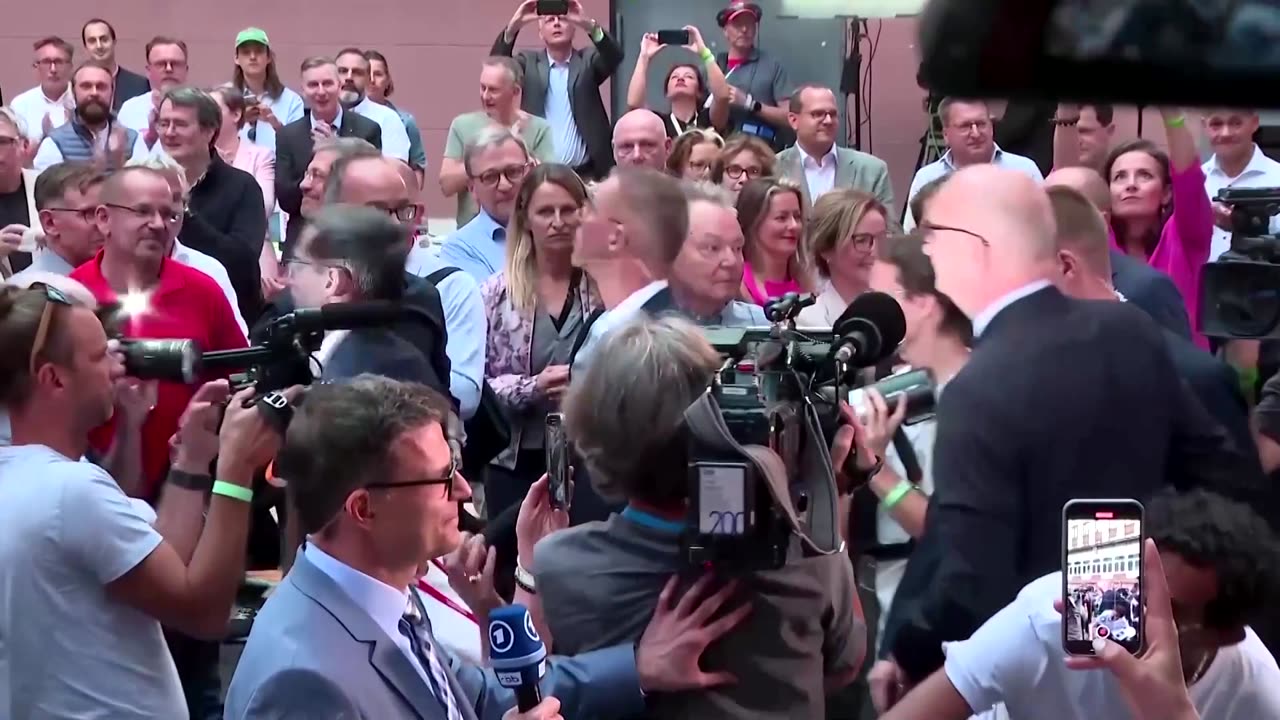 Brandenburg exit polls show Social Democrats ahead of far right