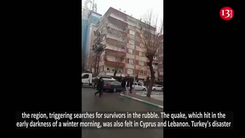 Turkey Earthquake Dramatic video shows building collapsing after Turkey quake