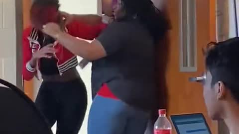 Crazy 9th Grader Fights Her Teacher - 'B*tch, You're Not Gonna Talk To Me Like That'