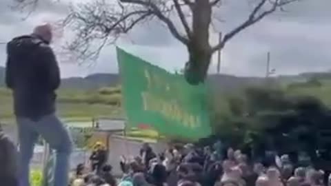 ⚠️NewtownMountKennedy🇮🇪 Big Protest about to get underway