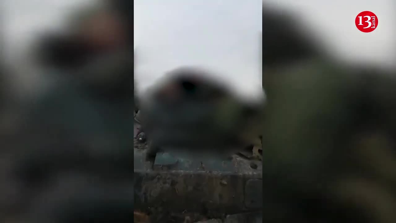 "Failing to escape, they slept on top of the tank" - Russian tank destroyed along with crew members