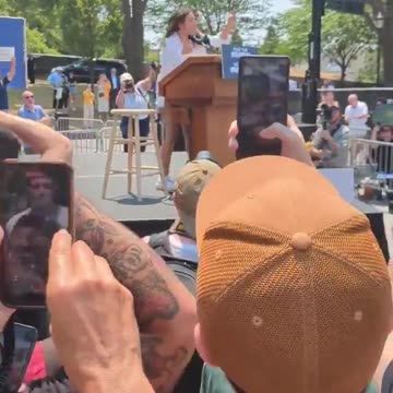 Report: AOC eyes 2028 Election