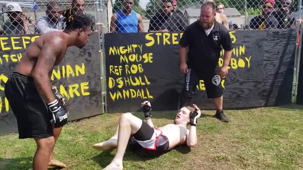 STREETBEEFS MENACE MIKE VS ROME MMA