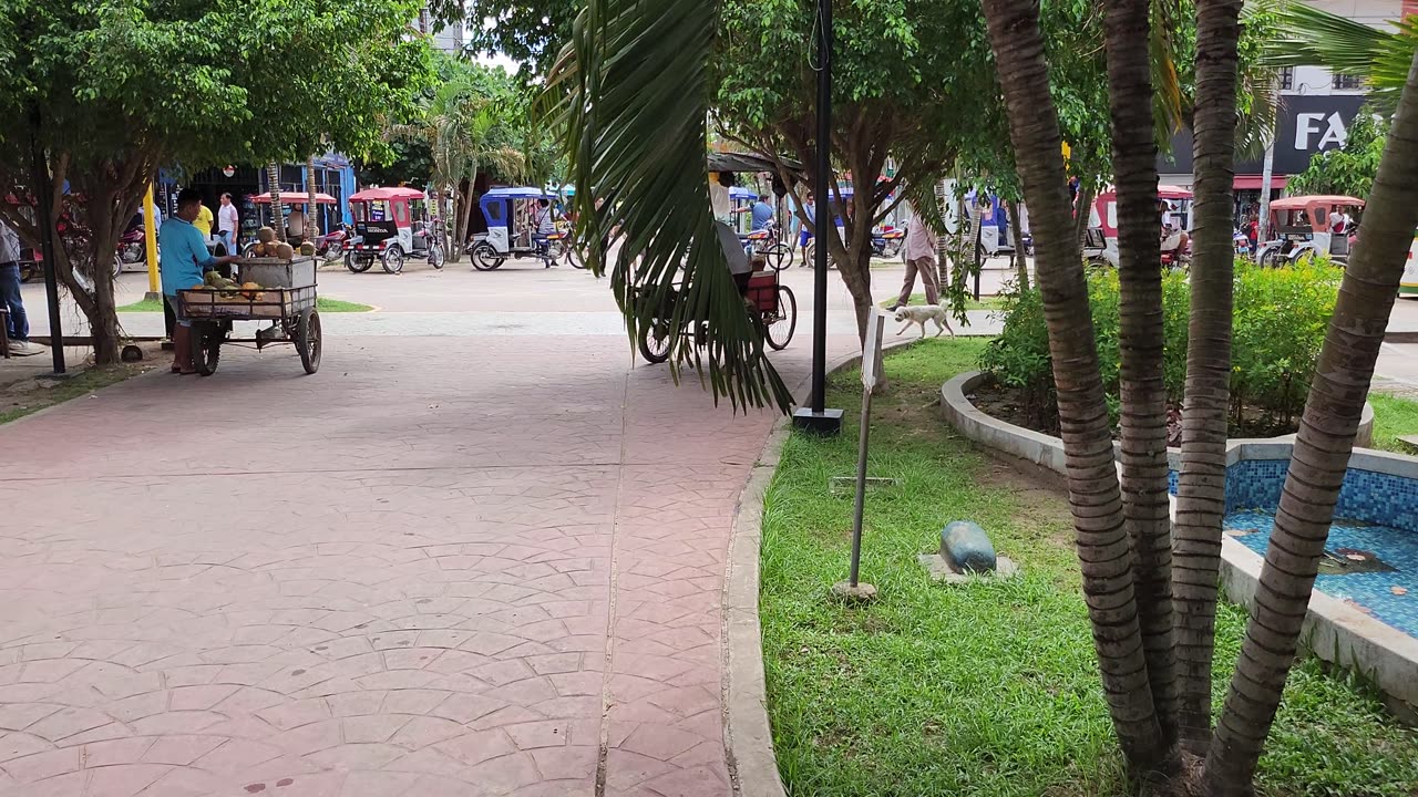 Caminata por el Boulevard Tacna - Pucallpa - Peru