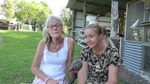 The Nurses looking for new Destinies: Cafe locked Out