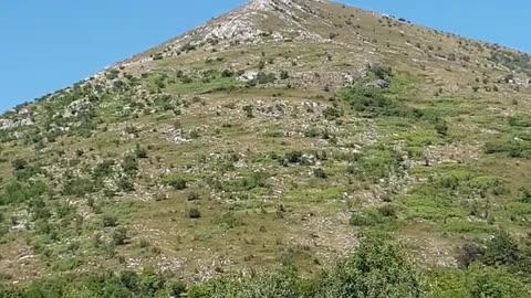 RTANJ MOUNTAIN-PYRAMIDAL SHAPE