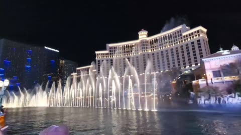 Bellagio Fountain Show on a Summer Night