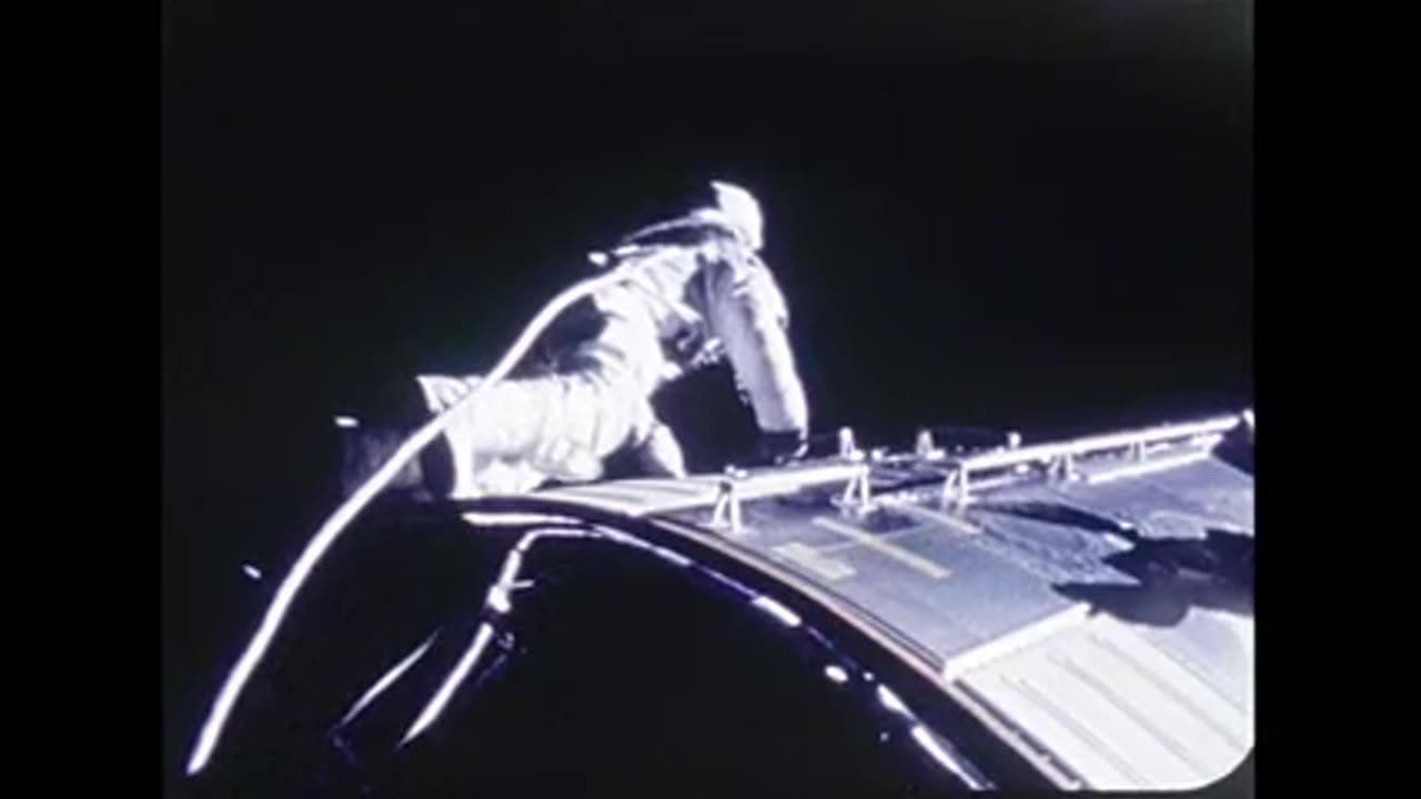 NASA - Apollo 17 - complete 16mm Footage