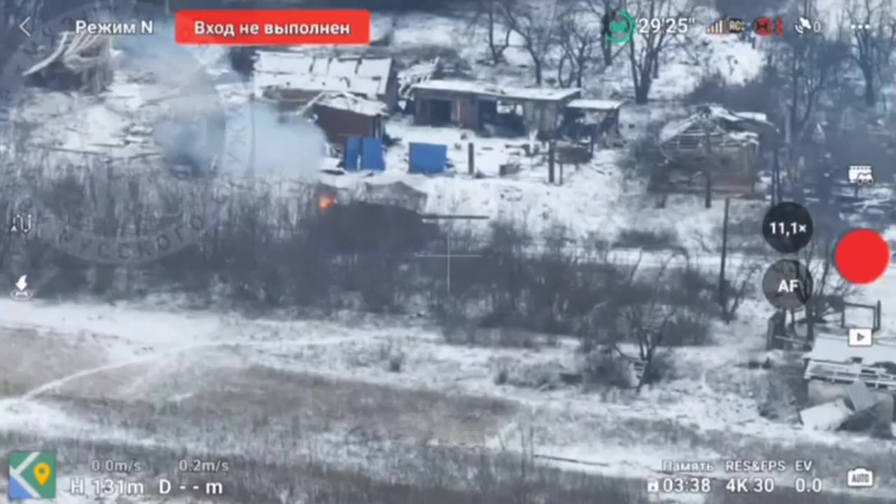 Russian surveillance drone recording of the fiber-optic FPV drone strike on a Ukrainian Leopard 2A6