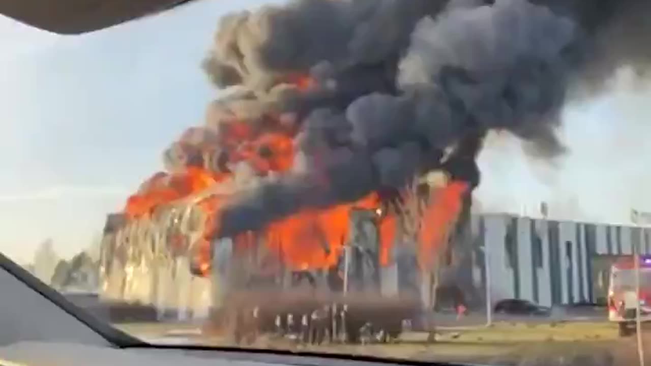 In Latvia, a UAV factory that supplied drones to Ukraine is on fire.