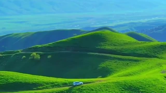 the most beautiful scenery on the road # travel big player
