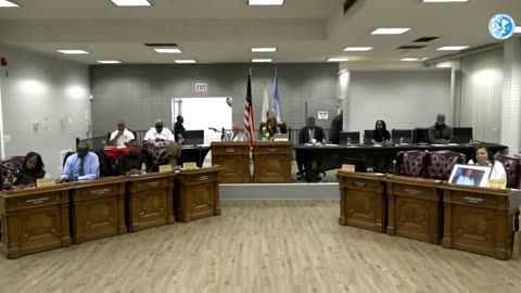 ***Mayor Tiffany Henyard DESTROYED By Residents & Trustees At Chaotic Meeting***