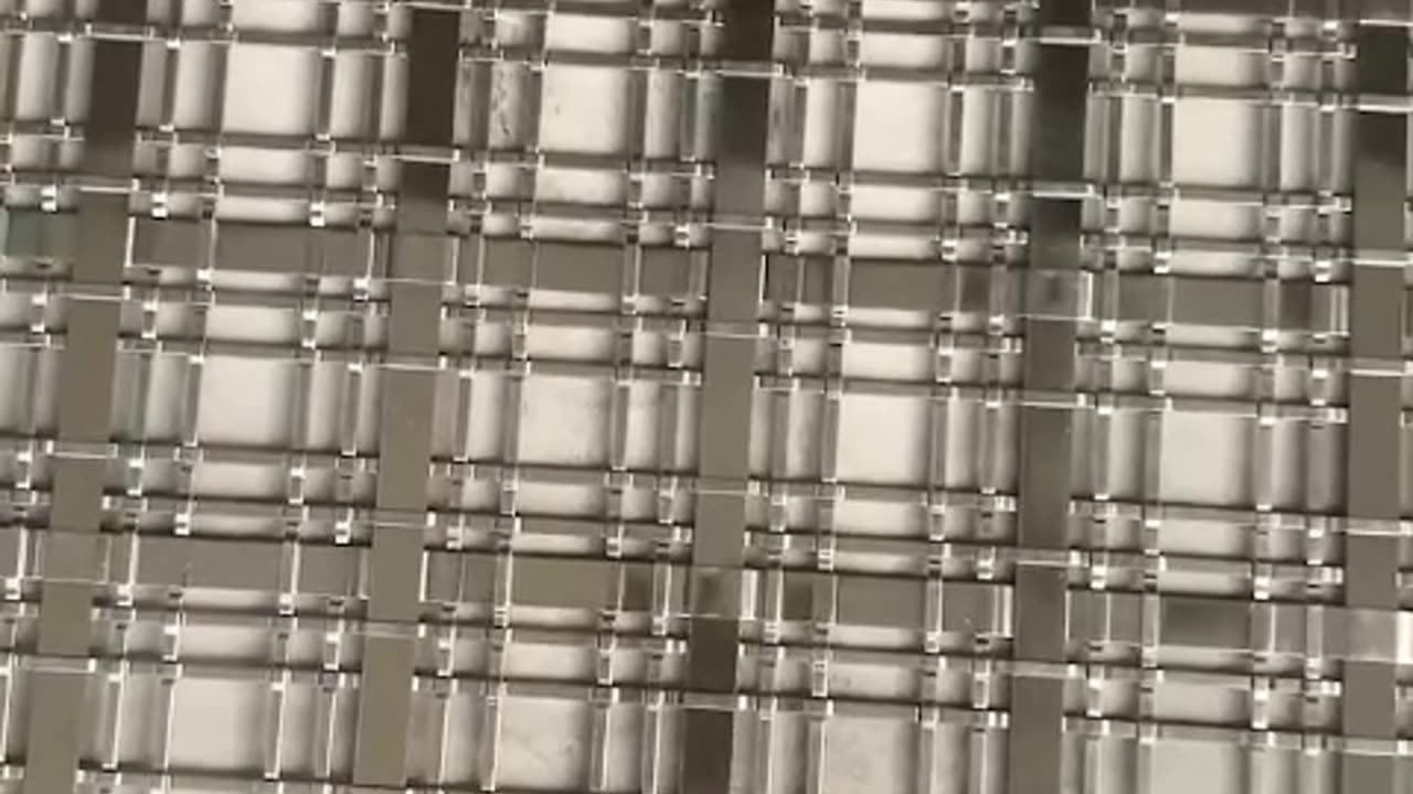 Customized stainless steel 304 flat wire embossed decorative metal mesh