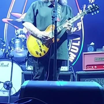 Warren Haynes (Gov't Mule) - LIVE @ 420Fest (Short 7)