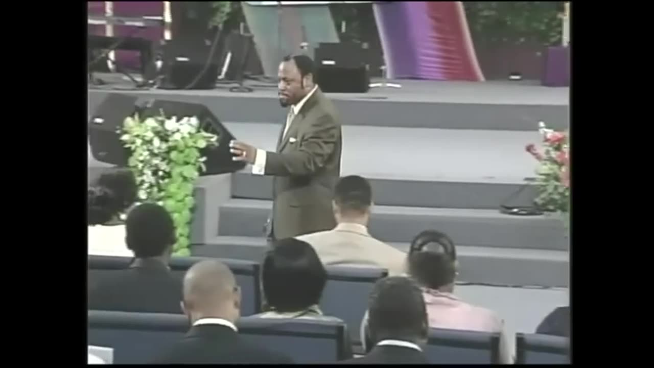 Benefits of The Kings Presence - Dr. Myles Munroe